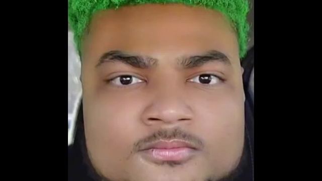 I’ll look like a Minecraft dirt block смотреть онлайн