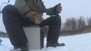 Зимняя рыбалка на Вишневском озере