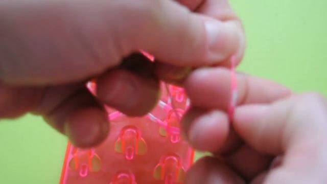 ❤СЕРДЦЕ. Фигурки из резинок Happy Rainbow Loom. Как плести. Урок №90❤