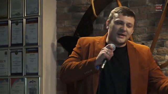 Алексей Классин "Эмигрант" Москва Выступление у Элеоноры Филиной смотреть онлайн