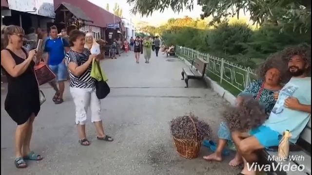 Лечусь у бабы Гали(полный прикол)