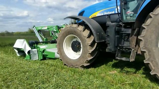 Косилка бабочка SaMASZ KDD861S и KDF301S в АгроНова Псковской области смотреть онлайн