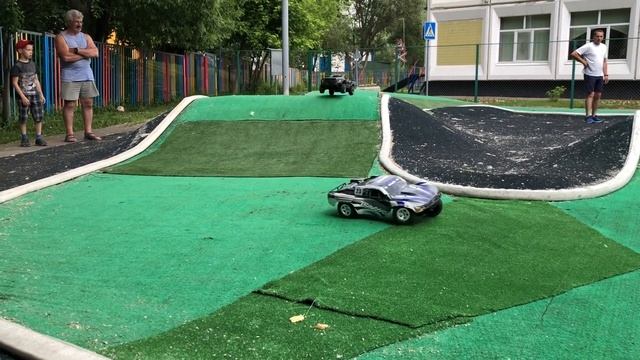 Гонки на внедорожниках. Ford Raptor Slash. смотреть онлайн