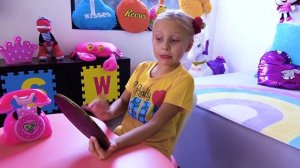 Алиса и Ева с папой - сборник историй про правила поведения для детей