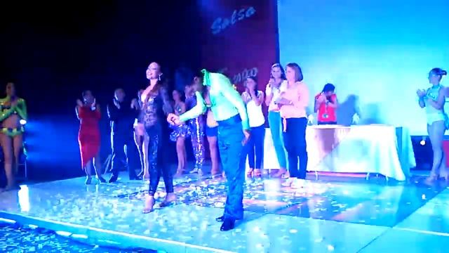 Premiacion IV Concurso Universitario Bachata Tango y Salsa. Armenia Quindio смотреть онлайн