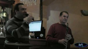 Слава Арутюнов и Юра Мусабековский   Танцуй