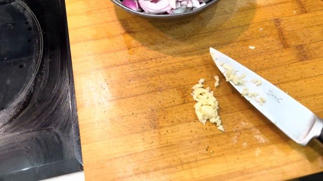 Говядина с овощами на сковородке. Рецепт пальчики оближешь ?.