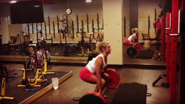 Mikaela Shiffrin Training (online-video-cutter.com)