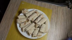 Рулетики из лаваша с сыром и кинзой