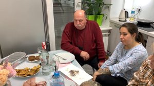 ДЕД ПРИЕХАЛ ОЦЕНИТЬ НАШ РЕМОНТ | СЕМЕЙНЫЕ ПОСИДЕЛКИ ДЕДА И ВНУЧКИ