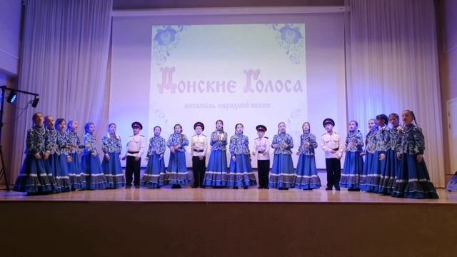 Ансамбль народной песни "Донские голоса" - "Калитвенцы молодцы" плясовая песня дон. казаков