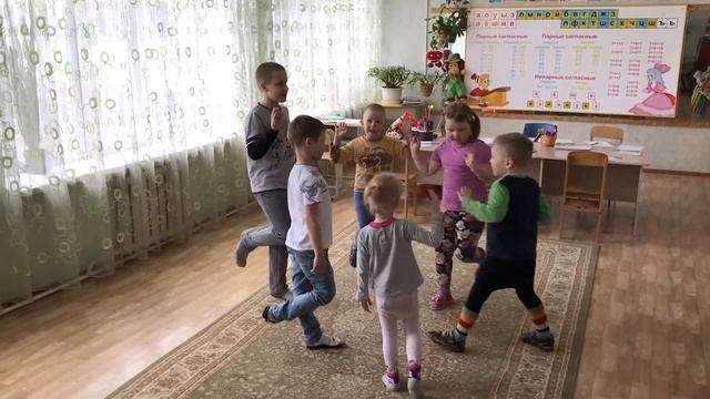 Детский центр "Солнышко" смотреть онлайн