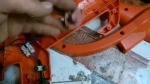 Триммер Black & Decker GL301 работает с перебоями