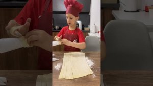 Готовим трубочки со сгущенкой и белковым кремом