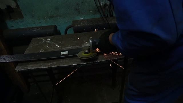 СЕРВИС / Усиление рессор нового Ford Transit / грузоподъемность почти в два раза больше смотреть онлайн