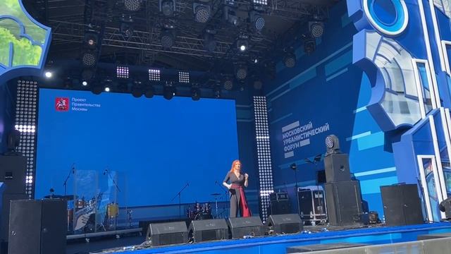 Зачем уходишь ты?