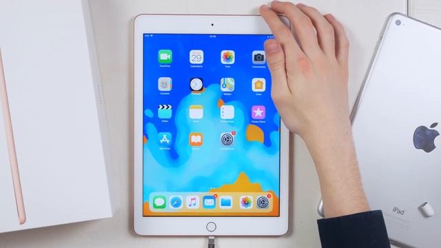 Il NUOVO iPad 2018 - Unboxing e Prime Impressioni смотреть онлайн