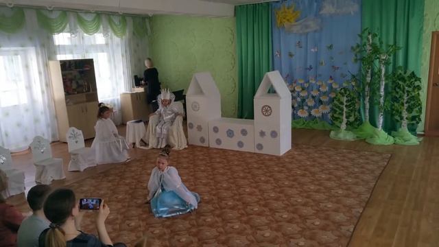 г. Киселёвск. Праздник в детском саду № 58 - 25.04.2019 г. смотреть онлайн