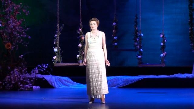 "На човні" - исполняет солистка Национальной оперетты Украины Татьяна Журавель смотреть онлайн