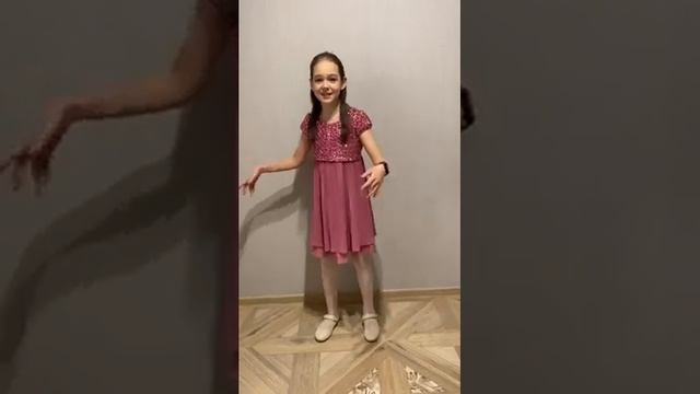 Ящук София. Басня И.А. Крылова "Осёл и Соловей". смотреть онлайн