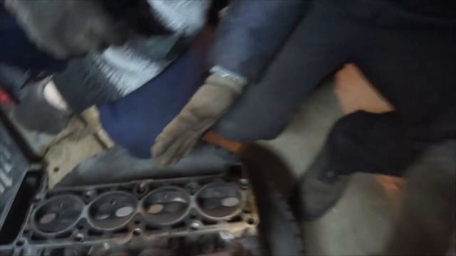 Ремонт двигателя ВАЗ 2107. Прокладка ГБЦ смотреть онлайн