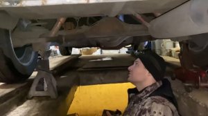 Заклинил редуктор на семерке. Замена со снятием полуосей.