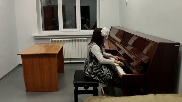 Галиаскарова Ева, 11 лет.  Д. Шостакович- Лирический вальс из цикла "Танцы кукол".