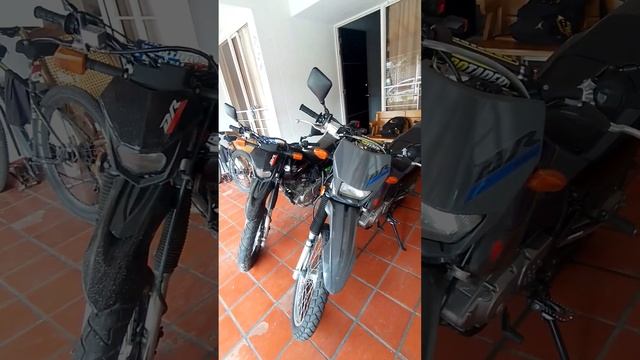 SUZUKI DR 200 X