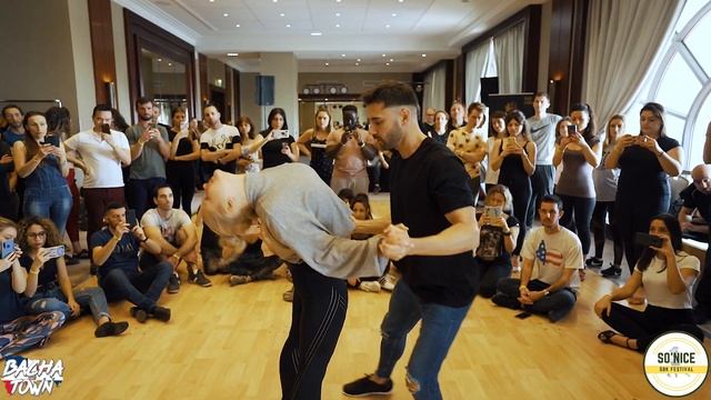 Kiko & Christina dancing Bachata Sensual to Karlos Rose - El Juego / So Nice SBK Festival 2020 смотреть онлайн