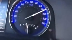 Тойота камри 2.5 разогнали до 220 км/ч
