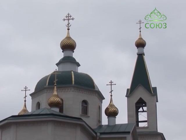 На российской авиационной базе открылся храма в честь святого благоверного князя Александра Невского смотреть онлайн