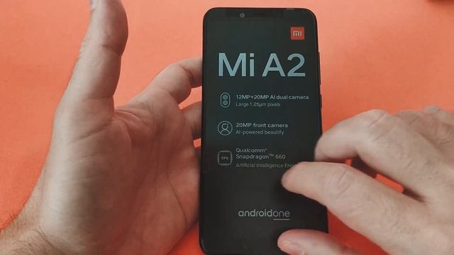 UNBOXING - SMARTPHONE XIAOMI MI A2 COM ANDROID ONE! смотреть онлайн