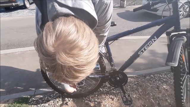 VLOG//ВЕЛОПРОГУЛКА?♀️//КОТЕНКА? УЖАЛИЛА ОСА//СЛЕТЕЛА ЦЕПЬ НА ВЕЛОСИПЕДЕ смотреть онлайн