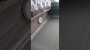 Робот пылесос Xiaomi trouver, убирается под кроватью.