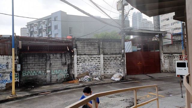 [4K] Rainy Street Walking Dansalan Mandaluyong City , Manila Philippines смотреть онлайн