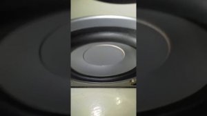 Басс тест колонки от музыкального центра)))))