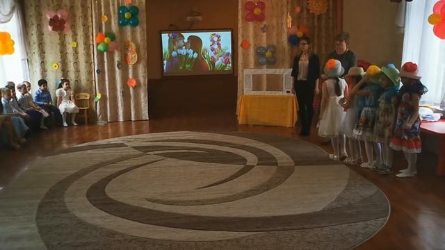 праздник в группе Гоарика, посвящённый 8 марта смотреть онлайн