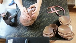 БЕСПЛАТНЫЙ МК. Большая Шишка из Изолона.