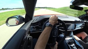 Audi SQ8 V8 vs SQ7 V8 comparison REVIEW petrol performance SUVs 2021 - Autogefühl