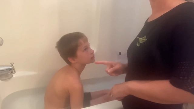 АМЕРИКА.АТОМИ. Травяной шампунь. Как правильно мыть голову. смотреть онлайн