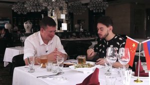 Суйфэньхэ. Ресторан МАКСИМ. Интересный гость.