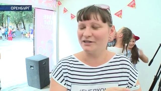 «Русские блины» показали мастер-класс по выпечке