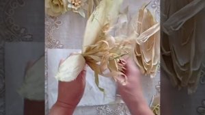 6 вариантов цветов из листьев початков кукурузы/поделки/переделки/ручная работа/