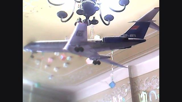 Ту-134А Модель в масштабе 1:50. Бумага, картон смотреть онлайн