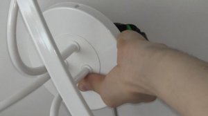 Как повесить люстру без сверления