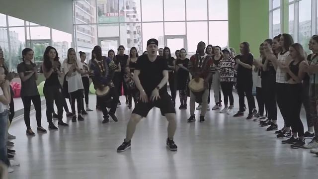 Afrobeat / Вова Шкредов / Школа танцев «Без правил» смотреть онлайн
