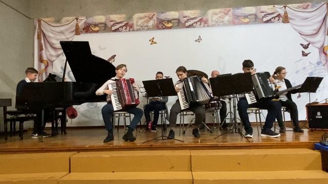 Инструментальный ансамбль. Руководитель Руссу Е.Ю. смотреть онлайн