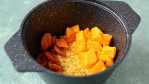 Пшенная каша с тыквой и курагой