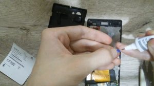Sony Xperia J не ловит сеть; решение проблемы