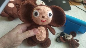 ВЕСНА . ЧЕБУРАШКИ КРЮЧКОМ.